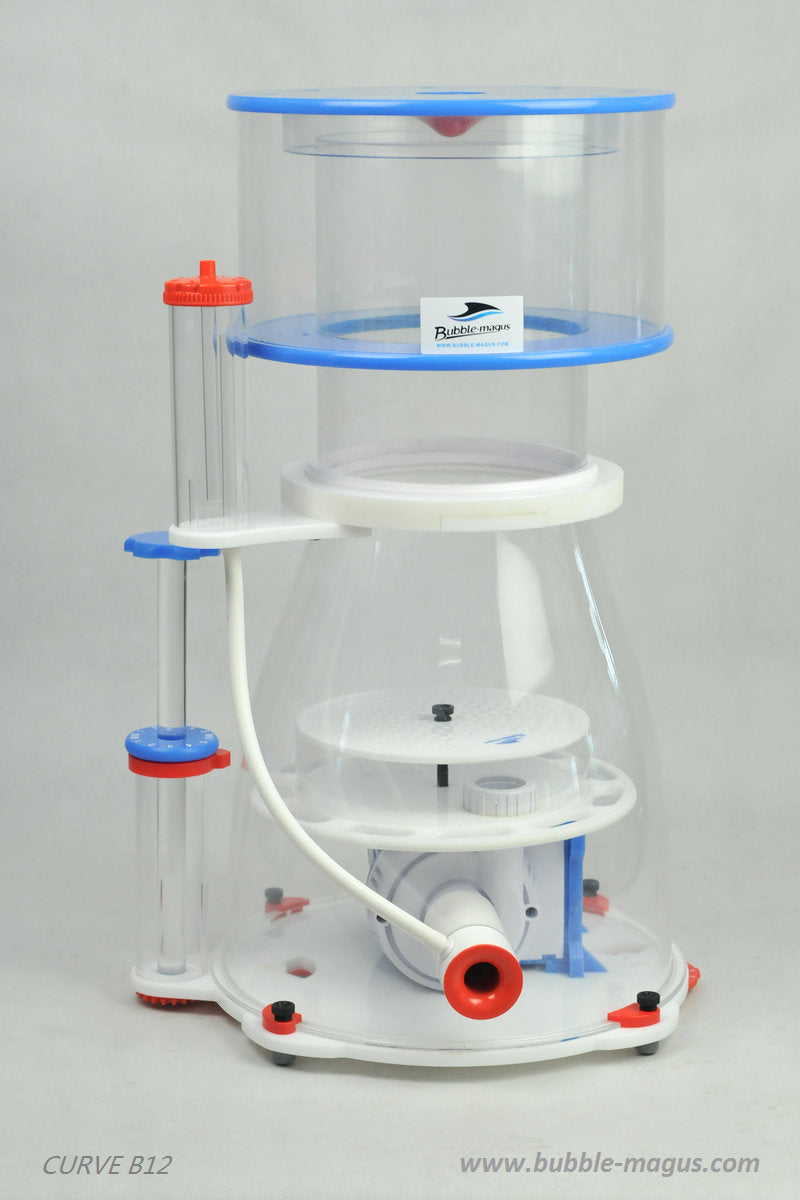 Skimmer Curve B12 4000L / Bubble Magus